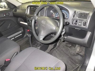 Toyota PROBOX  с аукциона в Японии