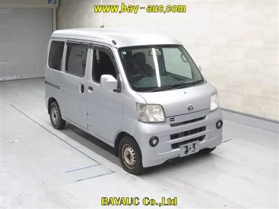 Toyota PIXIS VAN  с аукциона в Японии