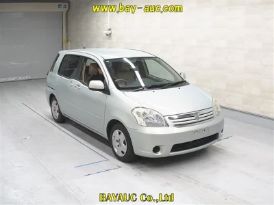 Toyota RAUM