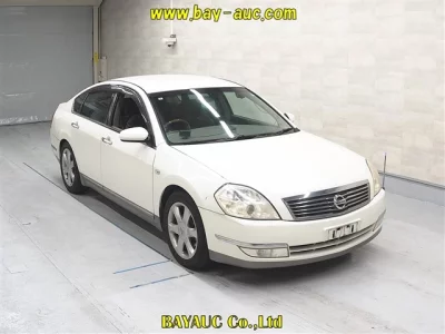 Nissan TEANA