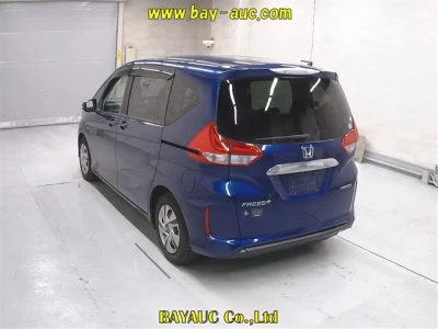 Honda FREED  с аукциона в Японии