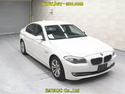 BMW 5-Series  с аукциона в Японии