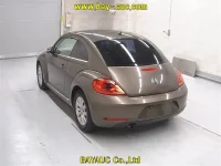 Volkswagen THE BEETLE лот № 60190 оценка 4  с аукциона в Японии 1