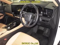 Lexus NX лот № 60314 оценка 5  с аукциона в Японии 2