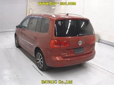 Volkswagen GOLF TOURAN