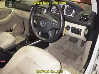 Mercedes-Benz B CLASS лот № 143 оценка 4  с аукциона в Японии 2