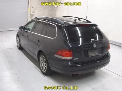 Volkswagen GOLF VARIANT