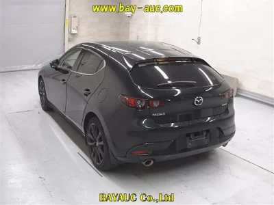 Mazda MAZDA3  с аукциона в Японии