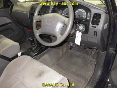 Toyota HILUX SURF  с аукциона в Японии