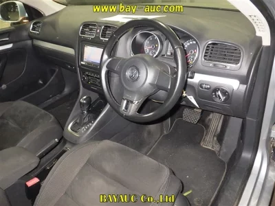 Volkswagen GOLF VARIANT