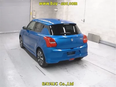 Suzuki SWIFT  с аукциона в Японии