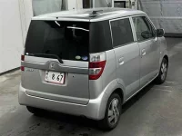 Honda ZEST лот № 90031 оценка R  с аукциона в Японии 4