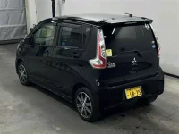 Mitsubishi EK CUSTOM лот № 70033 оценка R  с аукциона в Японии 1