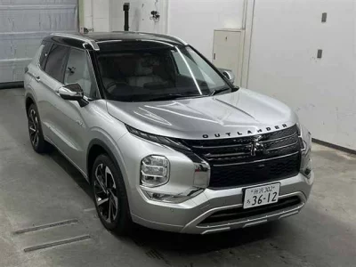 Mitsubishi OUTLANDER PHEV