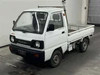 Suzuki CARRY TRUCK лот № 85026 оценка 3.5  с аукциона в Японии 3