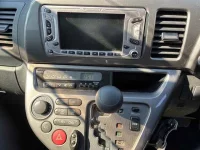 Toyota WISH лот № 60018 оценка 3.5  с аукциона в Японии 5