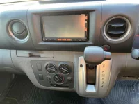 Nissan CARAVAN VAN лот № 80034 оценка X  с аукциона в Японии 5