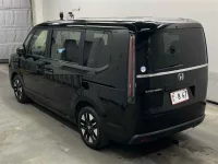 Honda STEP WAGON лот № 10079 оценка 4.5  с аукциона в Японии 1