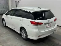 Toyota WISH лот № 85070 оценка 3  с аукциона в Японии 1
