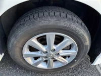 Toyota WISH лот № 85070 оценка 3  с аукциона в Японии 8