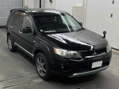 Mitsubishi OUTLANDER  с аукциона в Японии