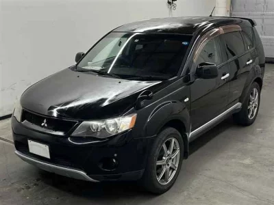 Mitsubishi OUTLANDER  с аукциона в Японии