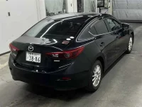 Mazda AXELA лот № 70086 оценка 4  с аукциона в Японии 4