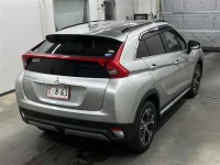 Mitsubishi ECLIPSE CROSS лот № 11129 оценка 3.5  с аукциона в Японии 4