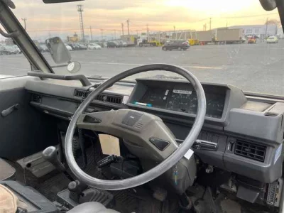 Mitsubishi DELICA TRUCK