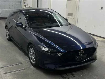 Mazda MAZDA3  с аукциона в Японии