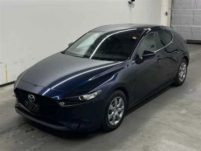 Mazda MAZDA3  с аукциона в Японии