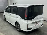 Honda STEP WAGON лот № 11091 оценка 4  с аукциона в Японии 1