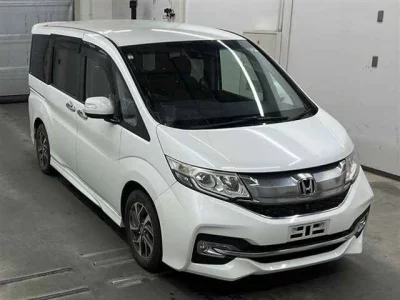 Honda STEP WAGON  с аукциона в Японии