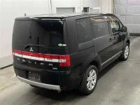 Mitsubishi DELICA D5 лот № 85105 оценка 3.5  с аукциона в Японии 4