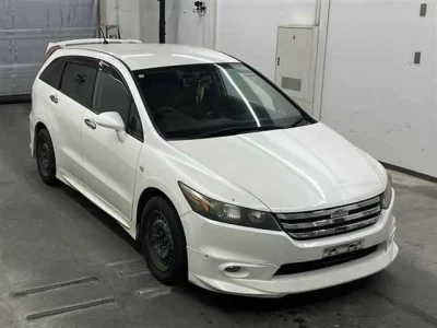 Honda STREAM  с аукциона в Японии