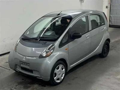 Mitsubishi I  с аукциона в Японии