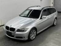BMW 3-Series лот № 70130 оценка 3.5  с аукциона в Японии 3