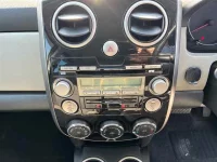 Mazda VERISA лот № 90114 оценка 3.5  с аукциона в Японии 5