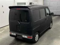 Daihatsu Atrai Wagon лот № 210 оценка 3  с аукциона в Японии 4
