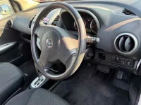 Nissan NOTE лот № 90126 оценка 4  с аукциона в Японии 2