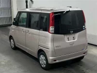 Nissan ROOX лот № 90119 оценка 4  с аукциона в Японии 1