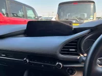 Mazda MAZDA3 лот № 15134 оценка R  с аукциона в Японии 5