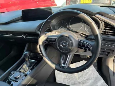 Mazda MAZDA3  с аукциона в Японии