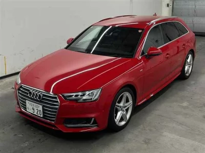 Audi A4  с аукциона в Японии