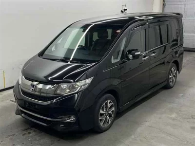 Honda STEP WAGON  с аукциона в Японии