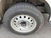 Toyota HIACE VAN лот № 85185 оценка 3.5  с аукциона в Японии 8