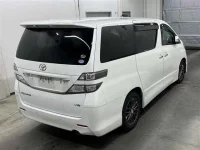 Toyota VELLFIRE лот № 70234 оценка 3.5  с аукциона в Японии 4