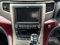 Toyota VELLFIRE лот № 70234 оценка 3.5  с аукциона в Японии 5