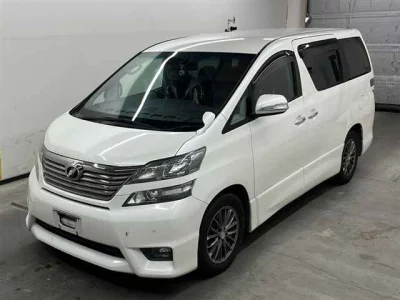 Toyota VELLFIRE  с аукциона в Японии