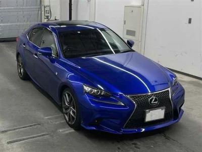 Lexus IS